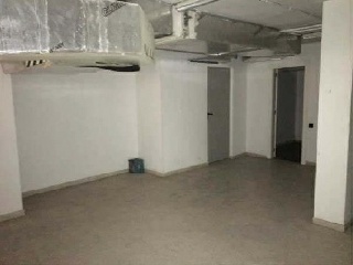 Local en C/ Víctor Balaguer - Badalona - Barcelona 8