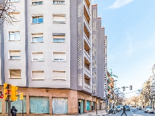 Local en venta en Reus de 190  m²