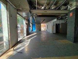 Local comercial en Sant Andreu de la Barca 5