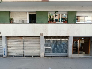 Local en Pz Neus Català y Pallejà - Rubí - Barcelona 3