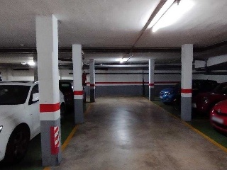 Plaza de garaje en C/ Clementina Arderiu 8