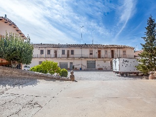 Casa adosada en Plaza Industria 8
