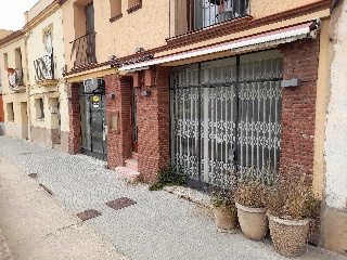 Local en Subirats 7