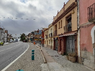 Local en Subirats 8