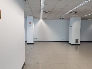 Local en C/ de la Constitución 8