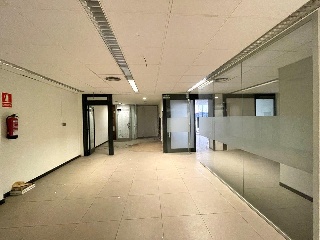 Local en C/ Aragón 10