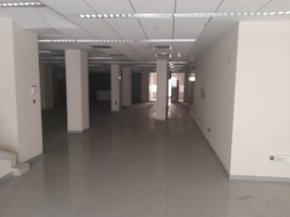 Local en C/ General Tamayo 3