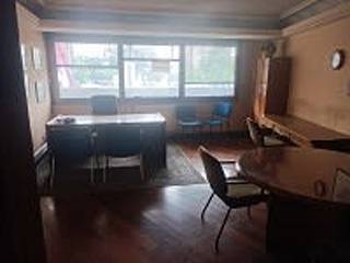Oficina en C/ Condesa Sagasta  - León - 10