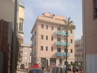 Local en venta en Ampolla de 154  m²