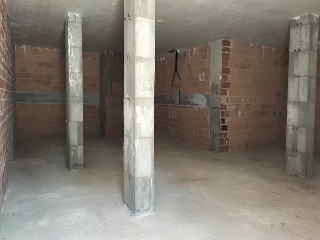 Locales en Pz/ de las Marismas, Motril (Granada) 8