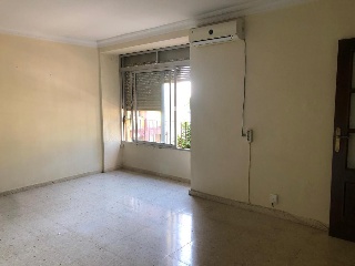 Piso en venta en Coria Del Río de 88  m²