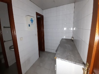 16445-0001 3