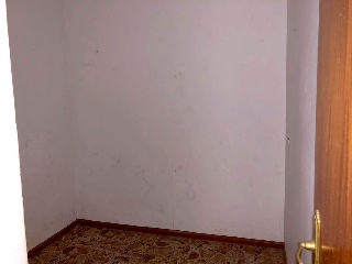 16239-0001 4
