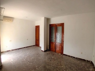 18200-0001 4