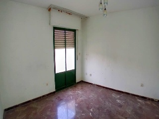18200-0001 8