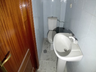 18200-0001 16