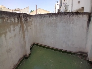 18200-0001 22