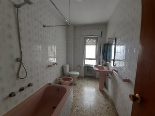 18152-0001 22