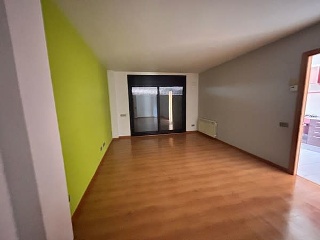 03229-0001 10