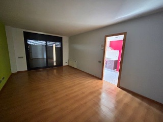 03229-0001 12