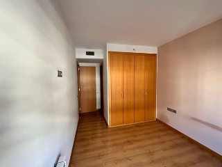 03229-0001 24