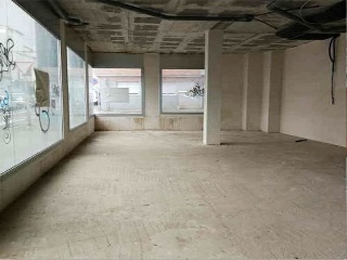 Local en venta en Terrassa de 654  m²