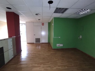Local en C/ Josep Trueta 4