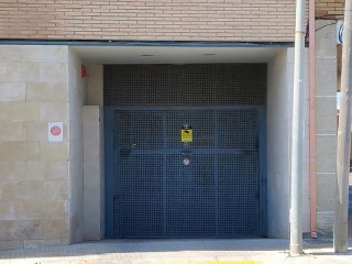 18390-0001 4