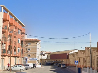 13683-0001 2