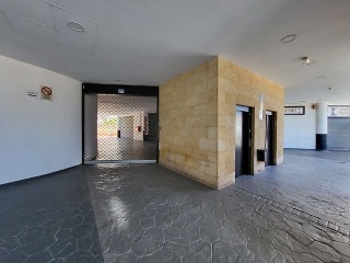 13761-0001 12
