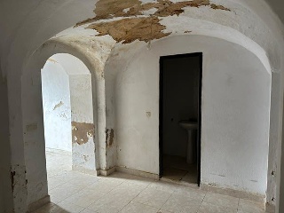 00598-0001 6