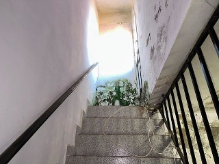 00598-0001 24