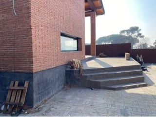 15099-0001 4