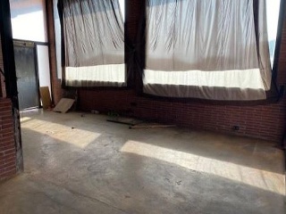 15099-0001 12
