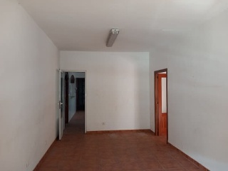 08490-0001 2