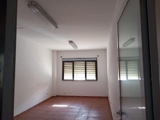 08490-0001 3