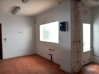 08490-0001 10