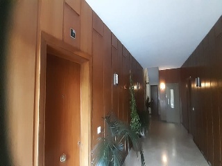 08490-0001 16