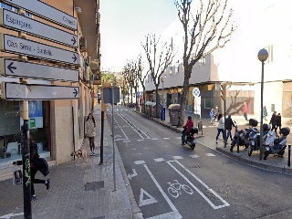 Garaje en venta en Hospitalet De Llobregat de 12  m²