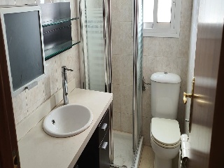 04498-0001 8
