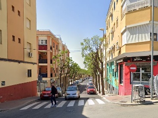 Local en venta en Alcalá De Guadaira de 179  m²