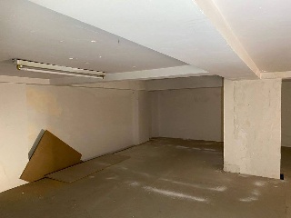 08629-0001 4
