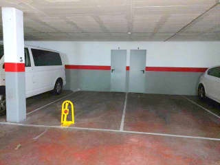 Garaje en venta en Cubelles de 21  m²