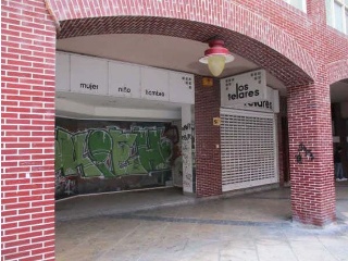 Local en venta en Torrelavega de 67  m²