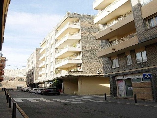 Garaje en venta en Figueres de 25  m²