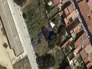 Solar situado en Figueres 2