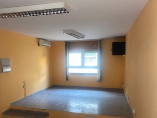 Local en C/ Conde Guadalhorce 7