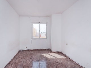 17847-0001 44