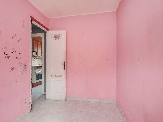 19585-0001 16