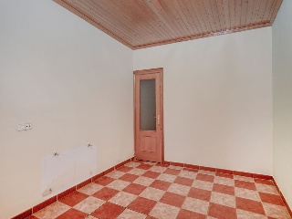 01998-0001 35